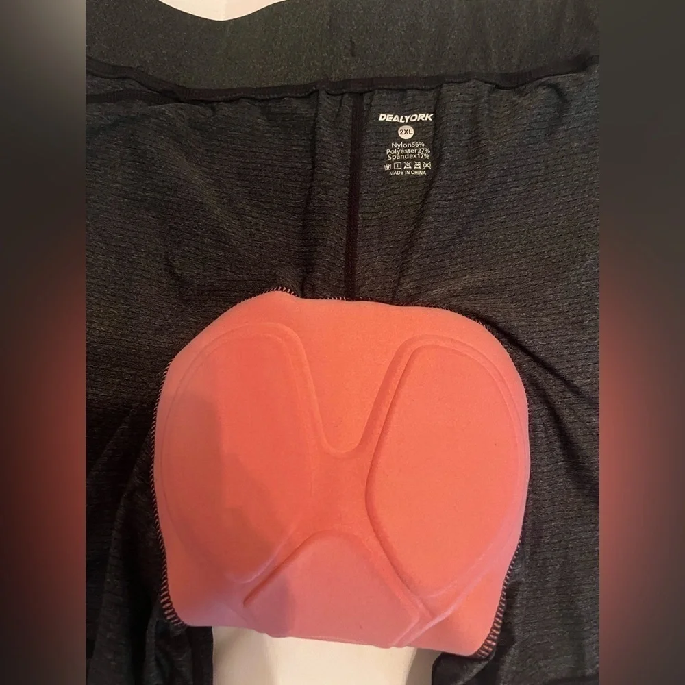 DEALYORK Padded 1 pair Bike Shorts Cycling Bicycle Biking Biker 3D Padding NWT